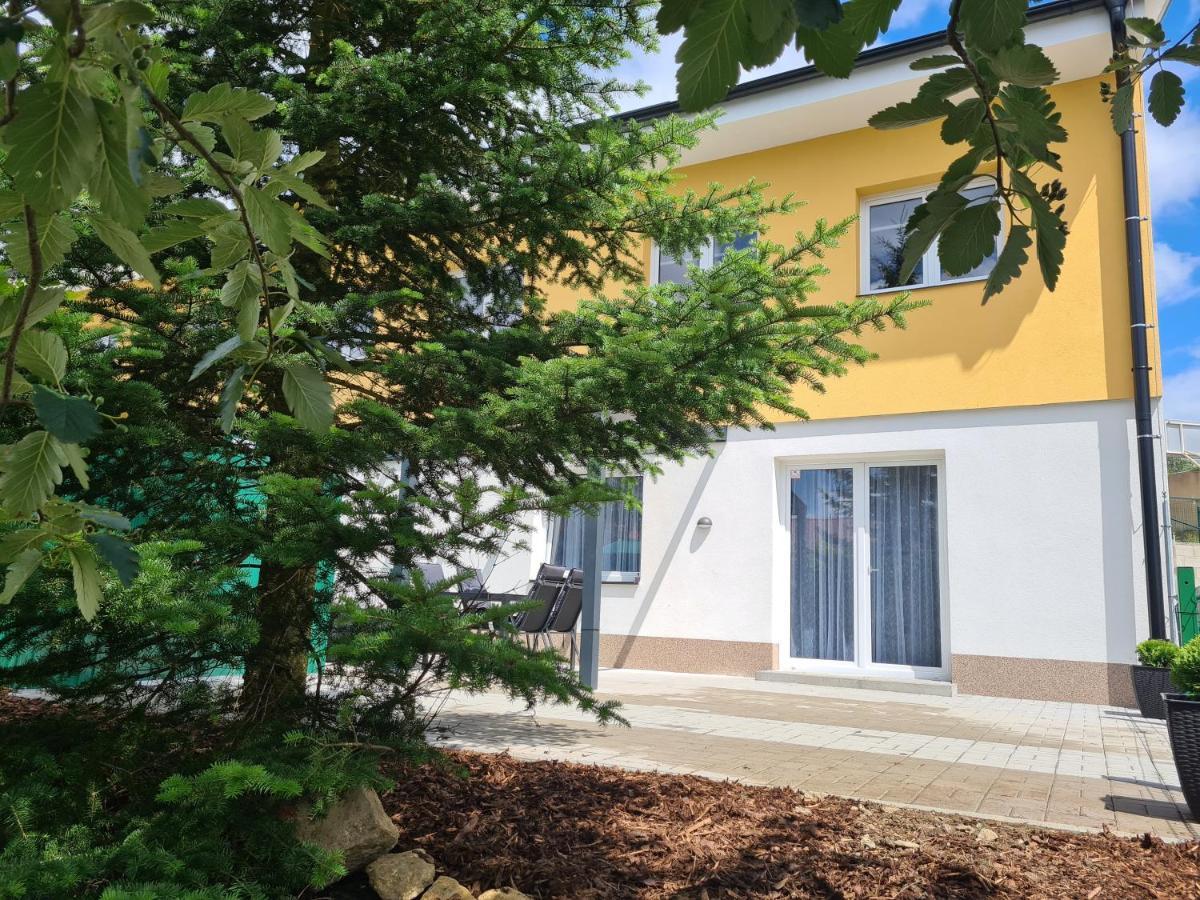 Apartmán Kuba Frymburk Esterno foto